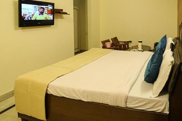 Hotel Amron45 Chandīgarh エクステリア 写真